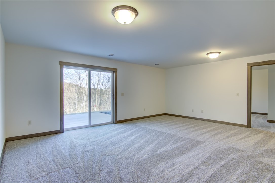 Residential at 546 Hagman Street, Eau Claire, WI 54703 — photo 6