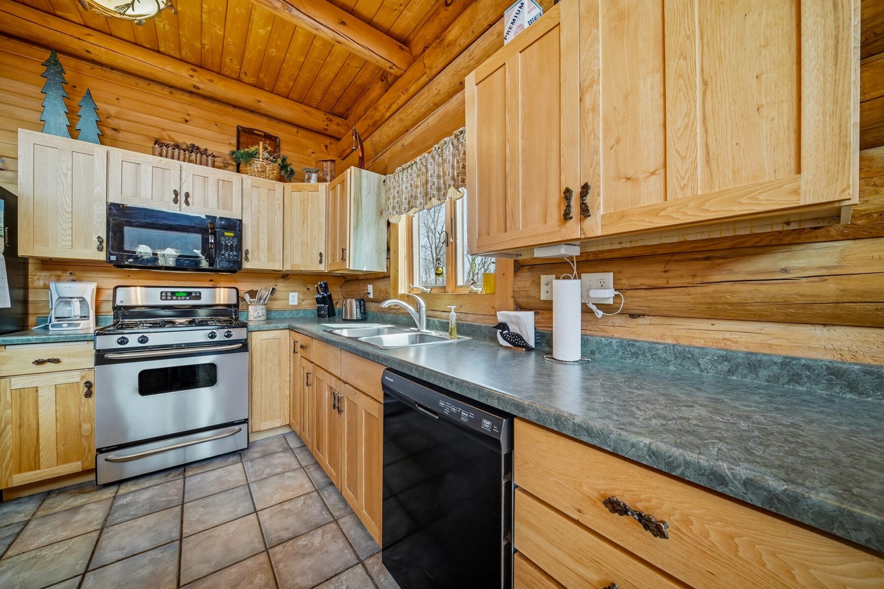 5502 N 90th Street, Elmwood, WI — photo 11