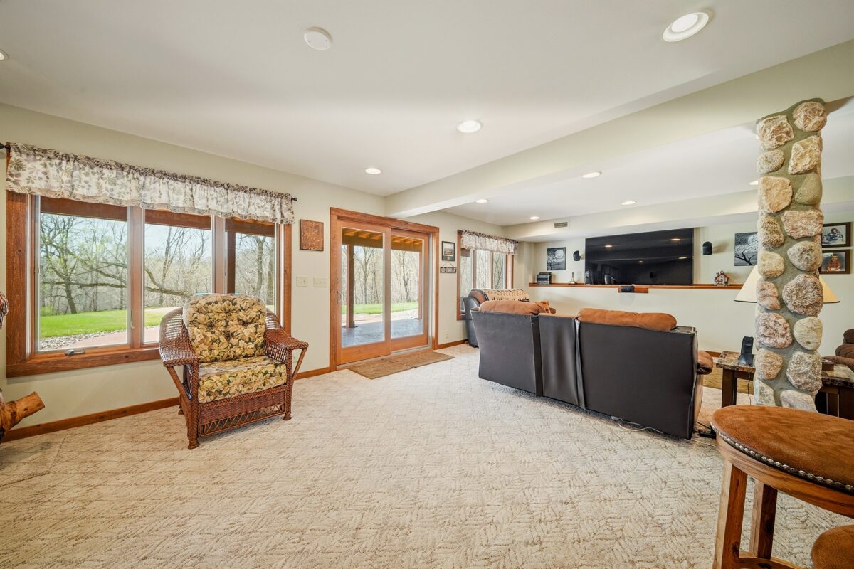 5502 N 90th Street, Elmwood, WI — photo 27