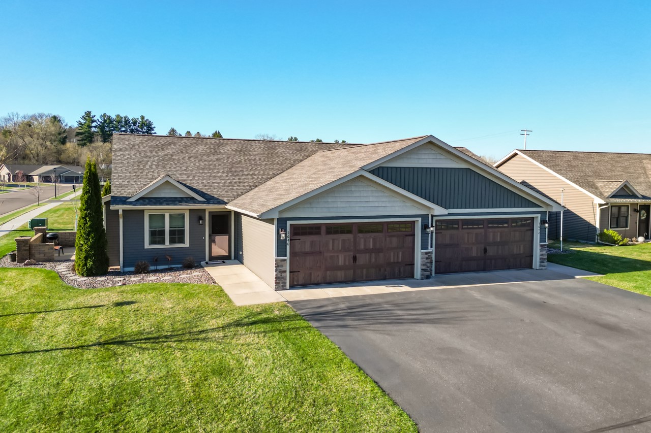 5642 Green Park Drive, Eau Claire, WI — photo 32