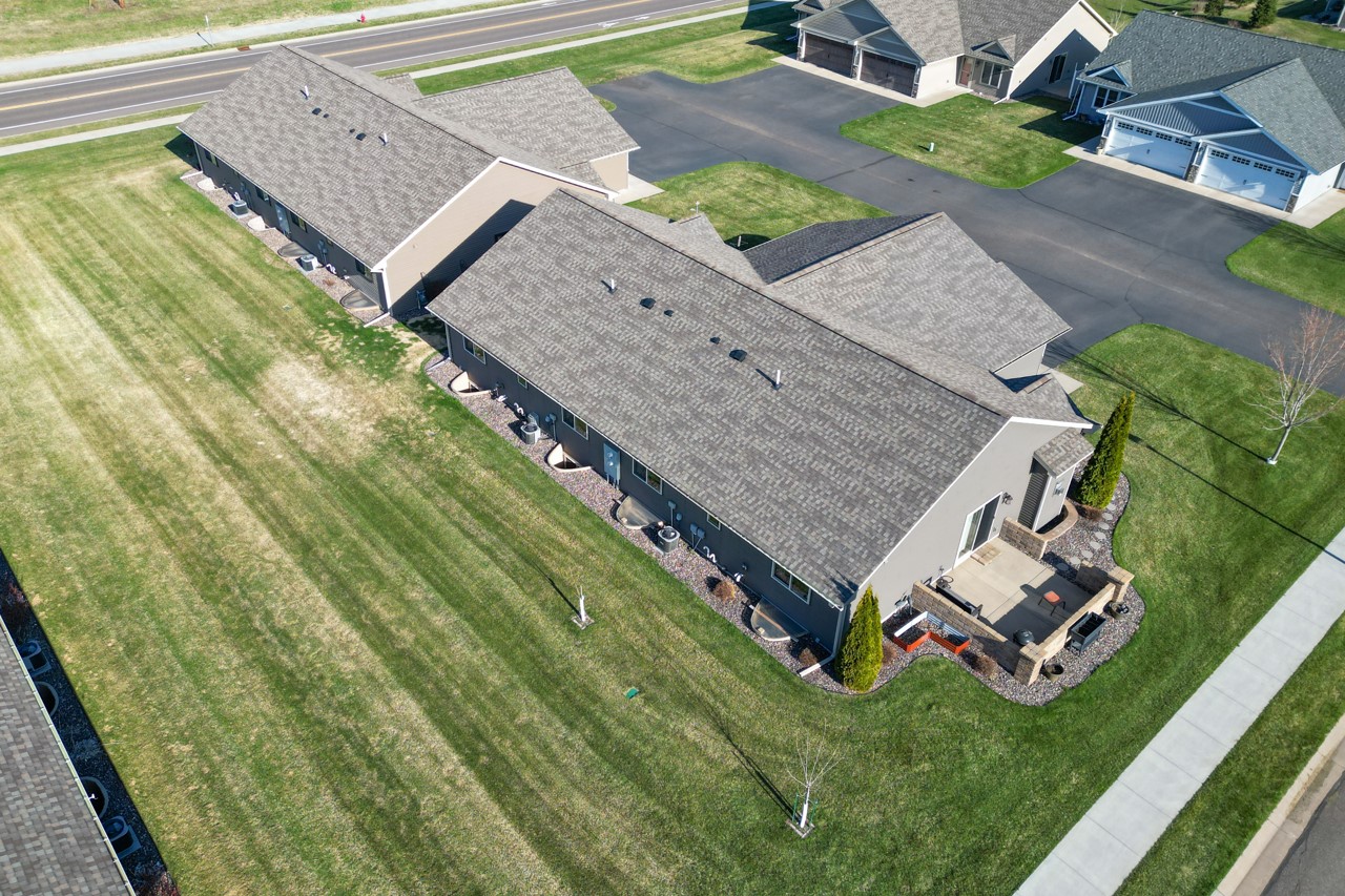 5642 Green Park Drive, Eau Claire, WI — photo 38