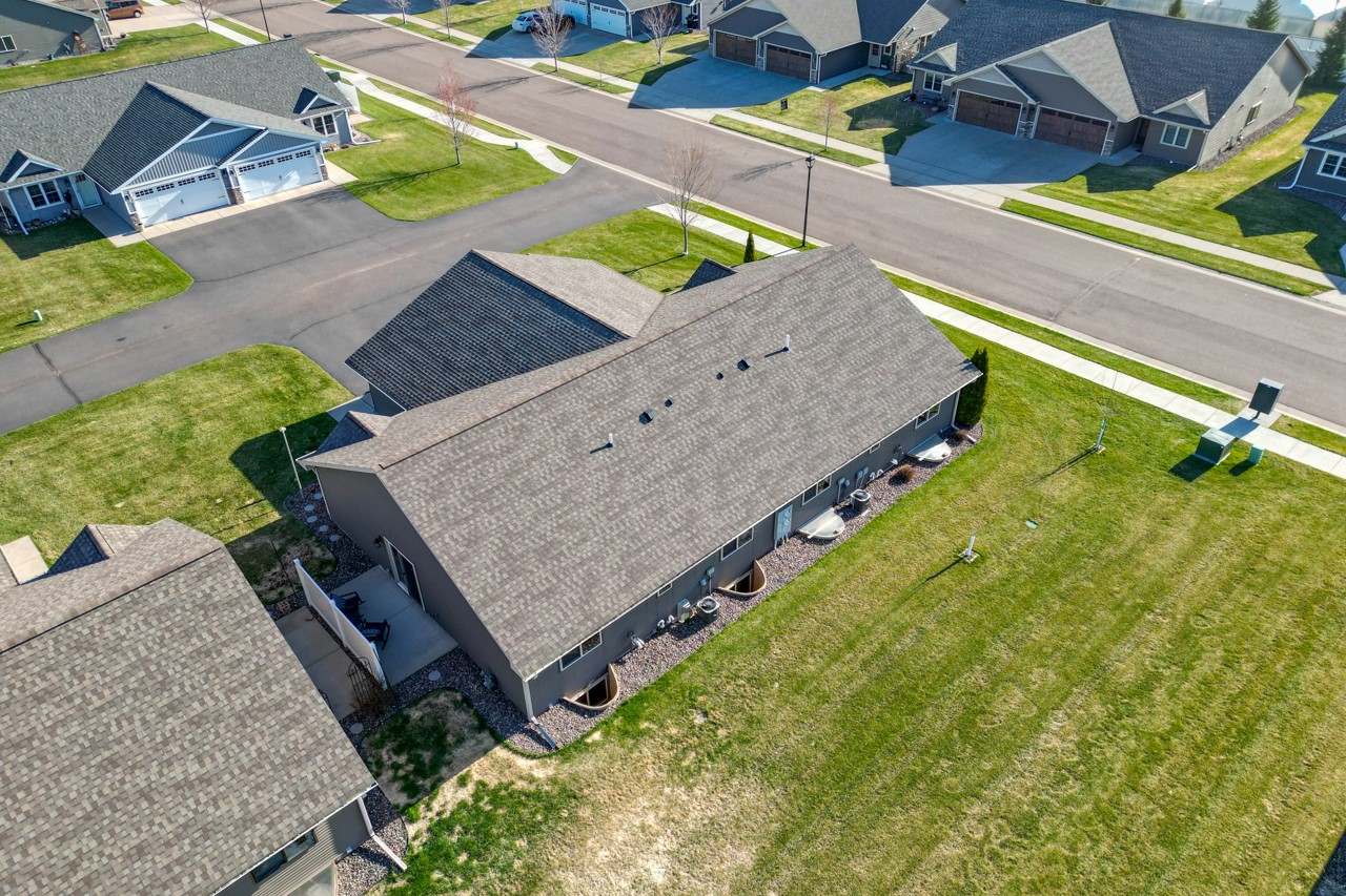 5642 Green Park Drive, Eau Claire, WI — photo 40