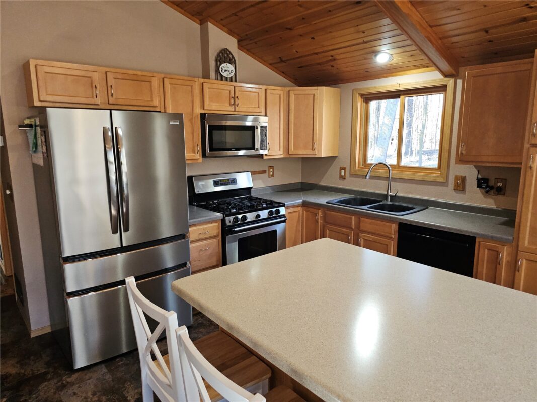 Residential at 574 70th Avenue, Clayton, WI 54004 — photo 11