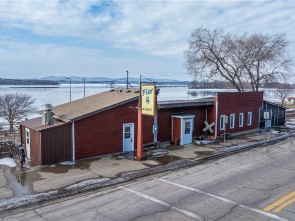 Commercial Sale at 600 Main Street, Alma, WI 54610 — photo 1