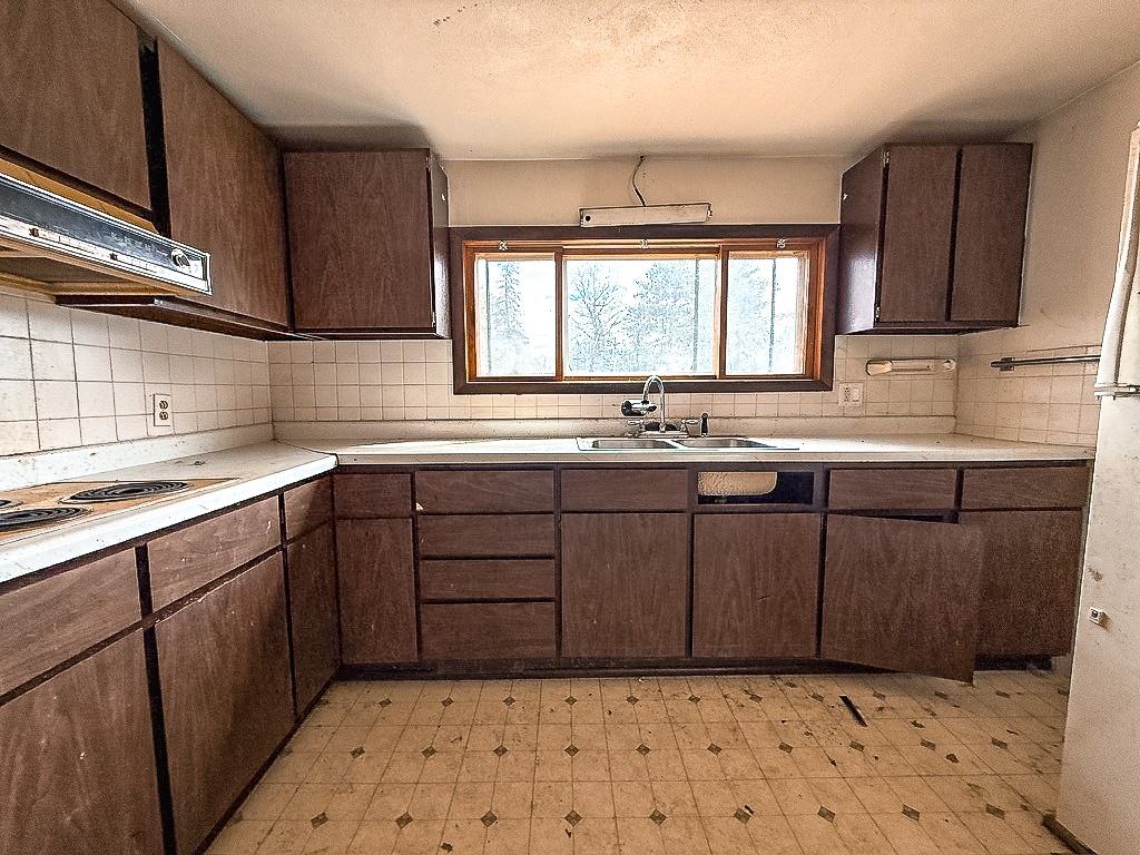 Residential at 610 2nd Street, Bruce, WI 54868 — photo 7