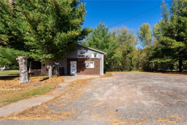 612 E Lincoln Street, Augusta, WI