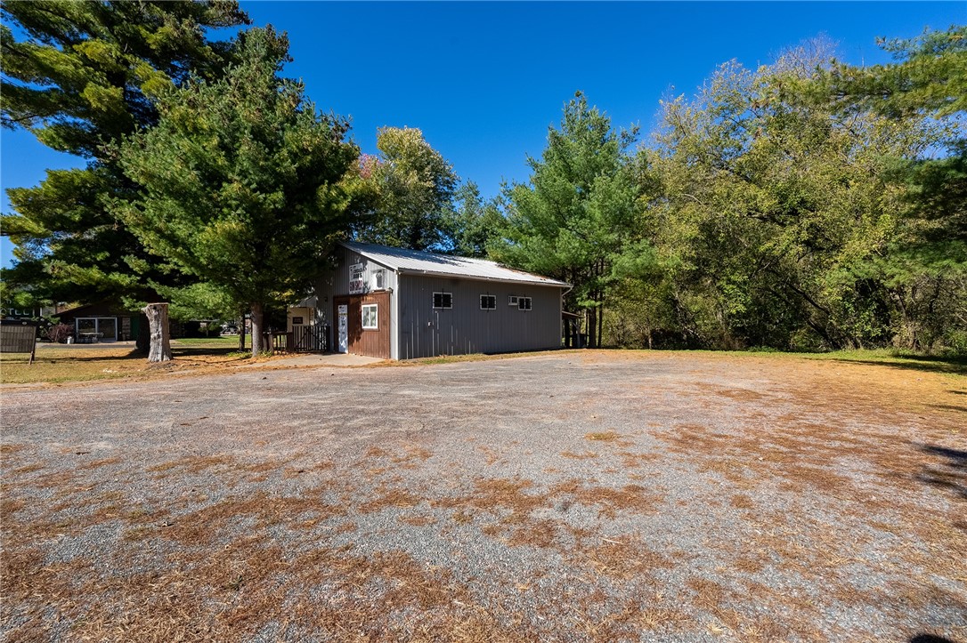 612 E Lincoln Street, Augusta, WI — photo 3