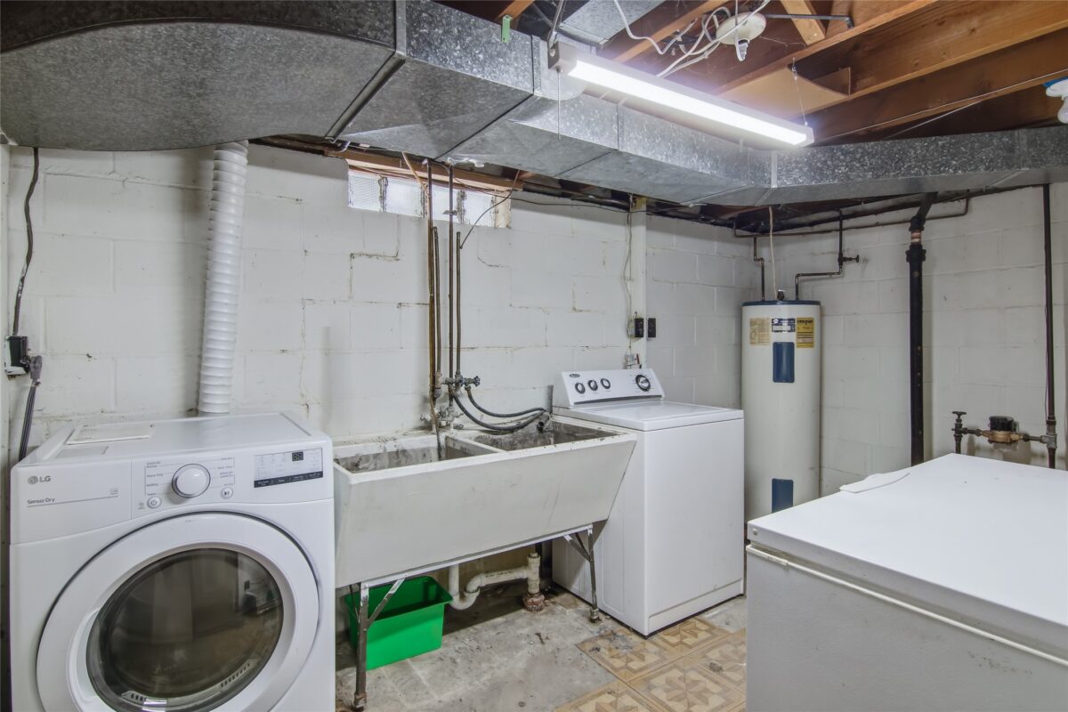 Residential at 615 Vine Street, Eau Claire, WI 54703 — photo 5