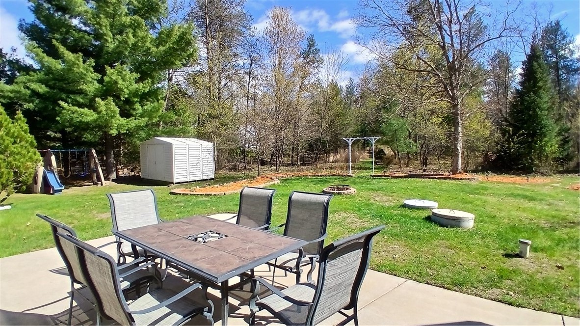 Residential at 6259 Joanne Ln, Altoona, WI 54720 — photo 18