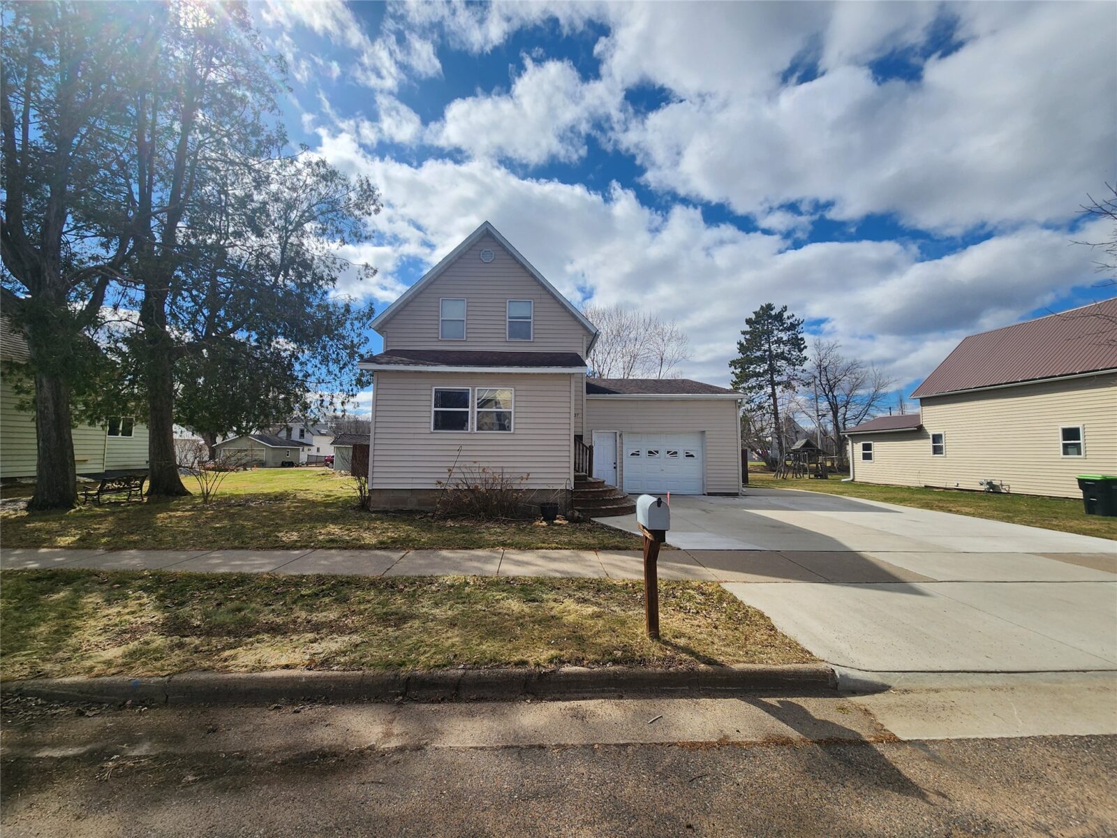 627 Gilman Street, Stanley, WI — photo 6