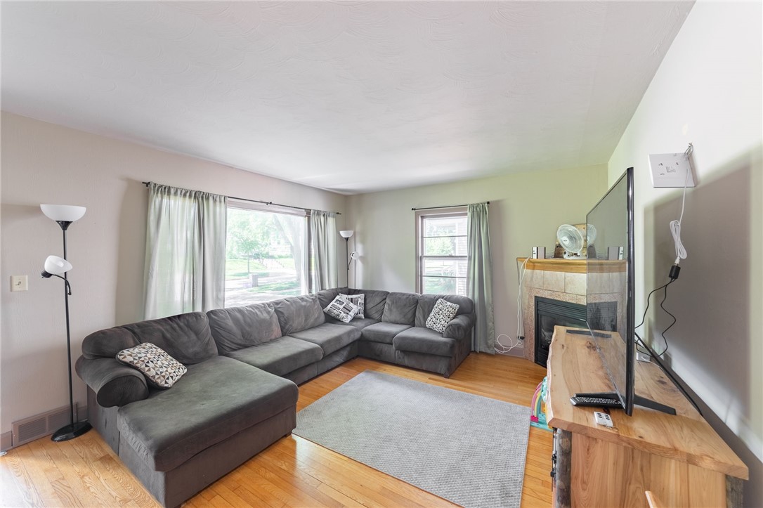 Residential at 632 Gilbert Avenue, Eau Claire, WI 54701 — photo 2