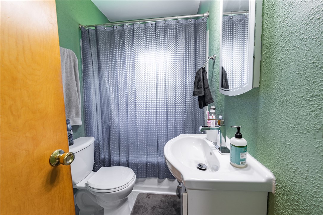 Residential at 632 Gilbert Avenue, Eau Claire, WI 54701 — photo 5