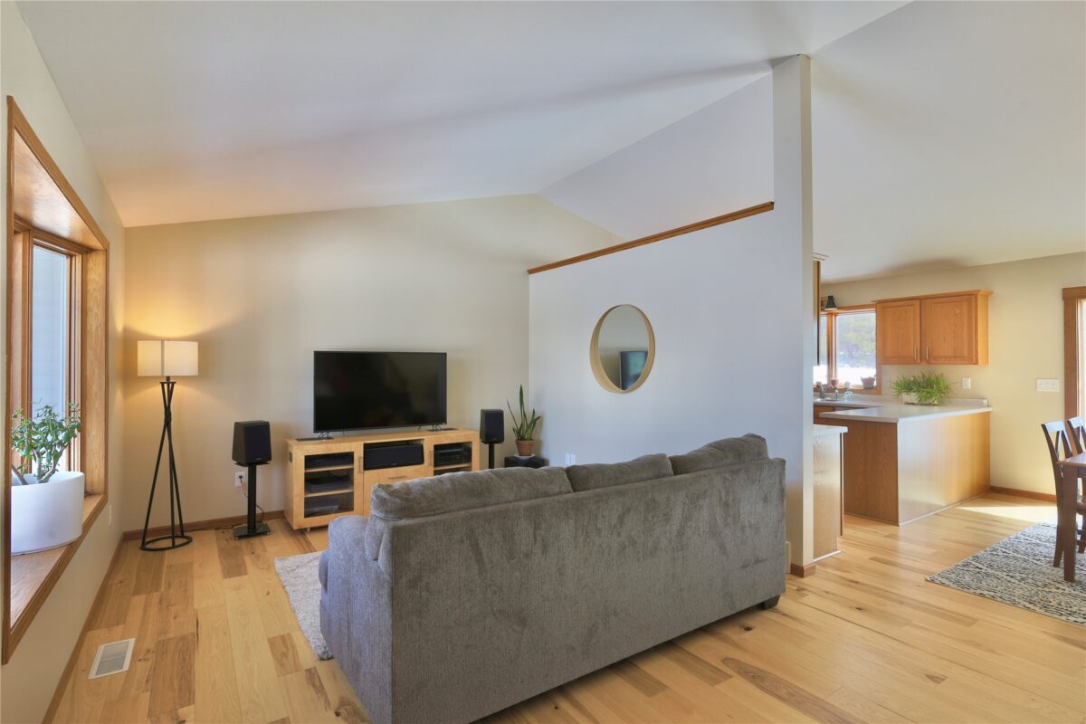 6323 17th Avenue Eau Claire WI 54703 — photo 11