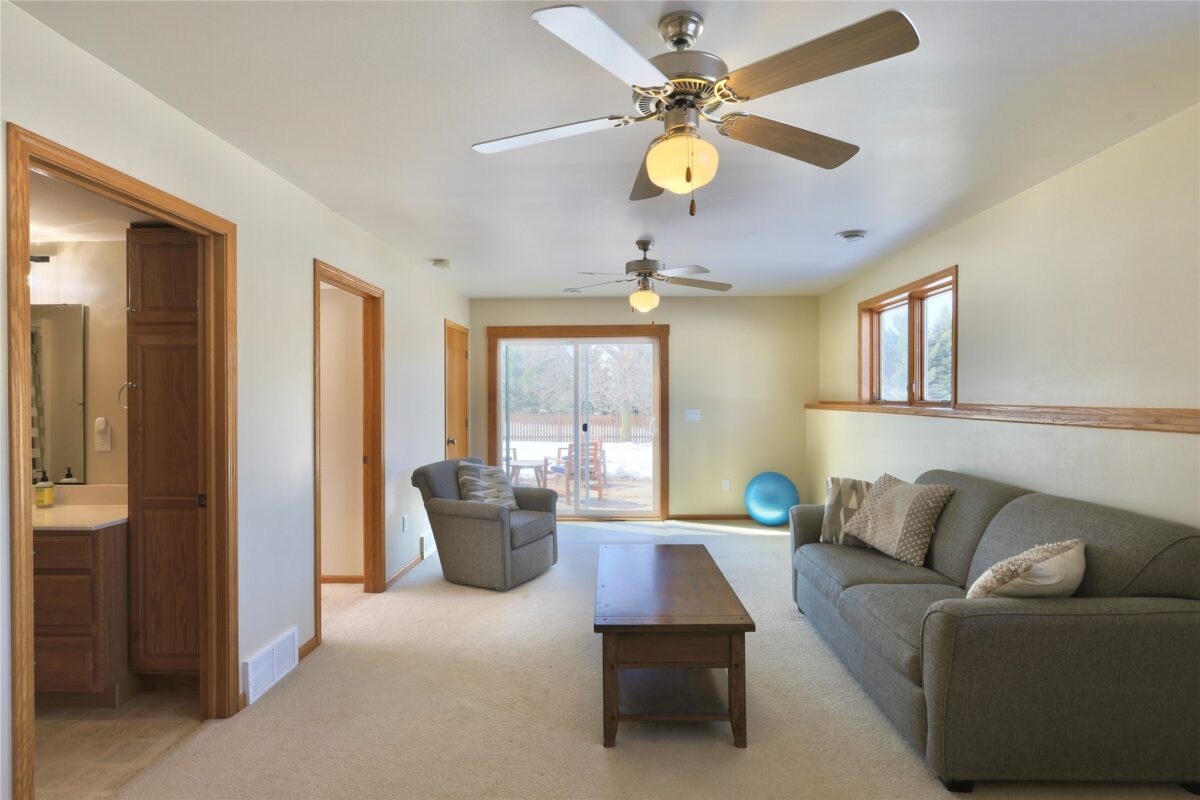 6323 17th Avenue Eau Claire WI 54703 — photo 39