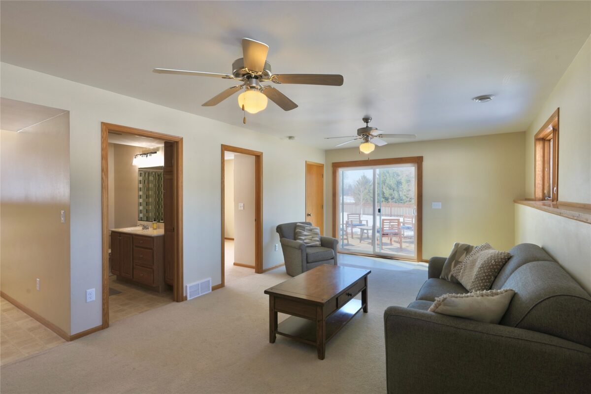 6323 17th Avenue Eau Claire WI 54703 — photo 40