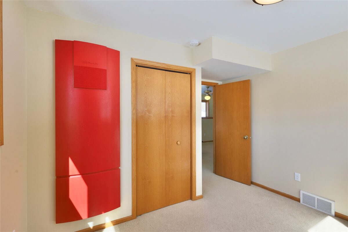 6323 17th Avenue Eau Claire WI 54703 — photo 45