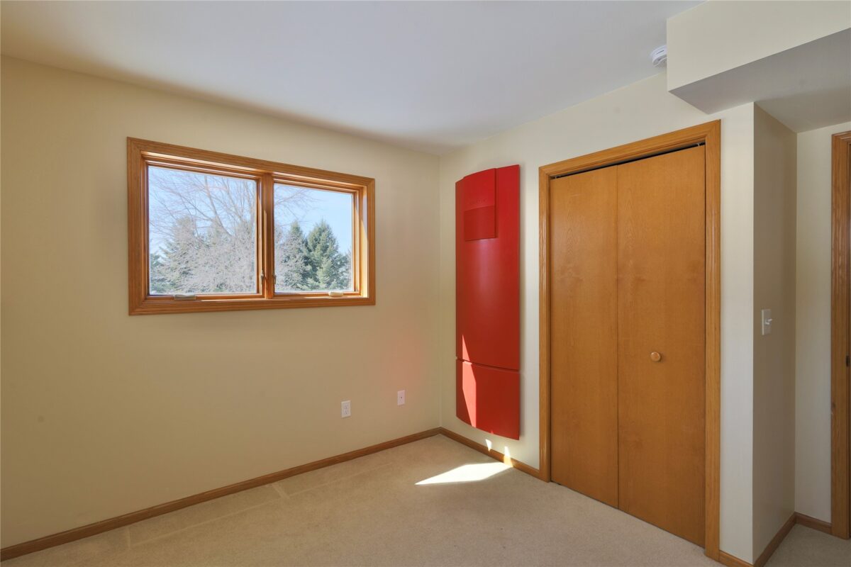 6323 17th Avenue Eau Claire WI 54703 — photo 46