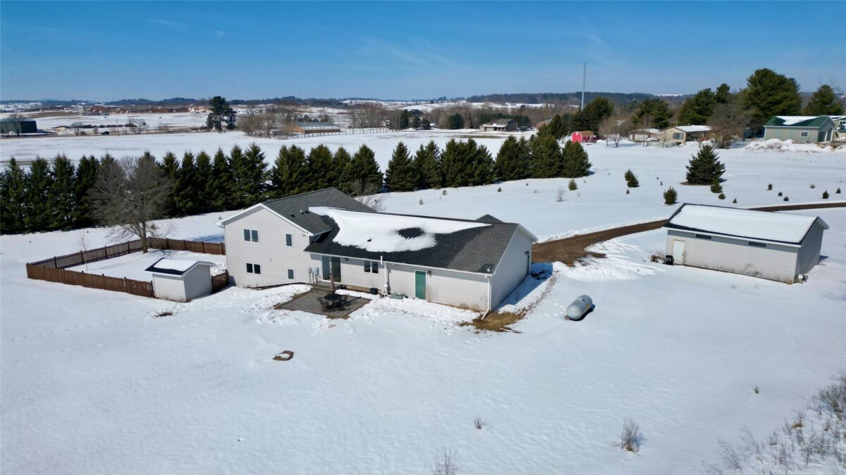 6323 17th Avenue Eau Claire WI 54703 — photo 9