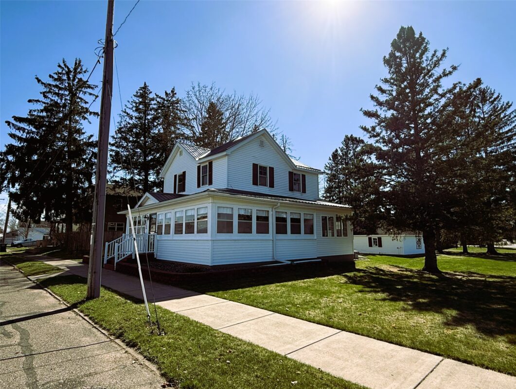 Residential at 635 Alvey Street, Bruce, WI 54819 — photo 33