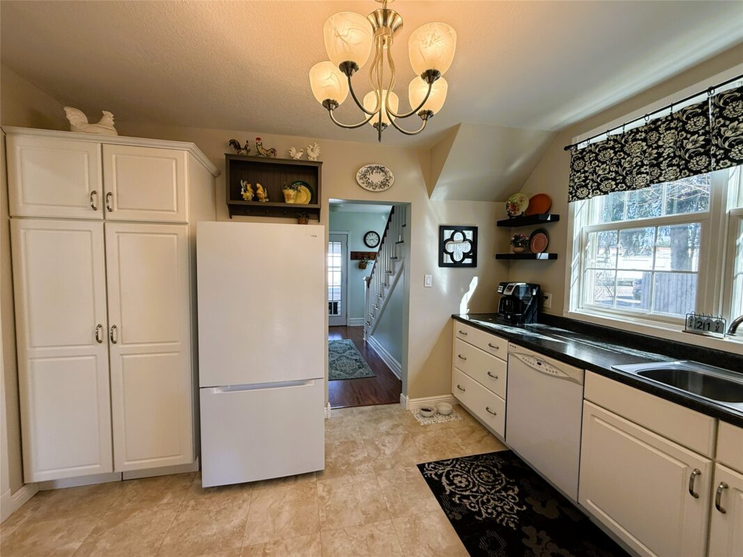 Residential at 635 Alvey Street, Bruce, WI 54819 — photo 6