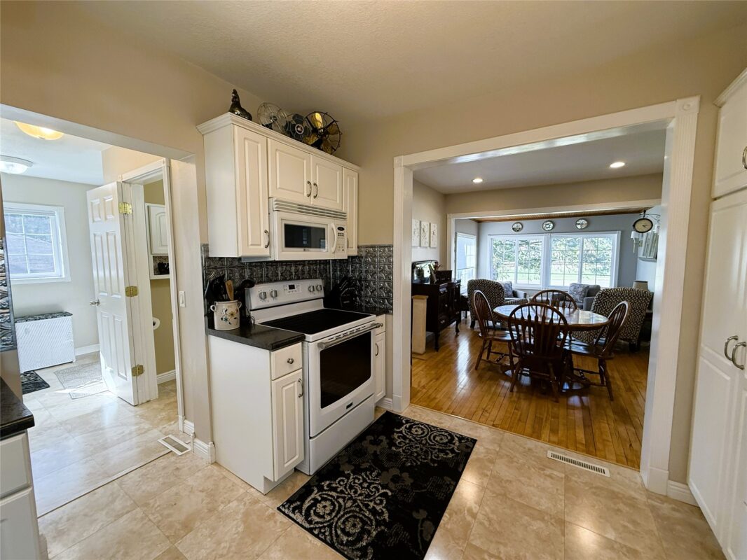 Residential at 635 Alvey Street, Bruce, WI 54819 — photo 9