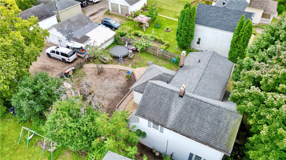 Residential Income at 635 Centre Street, Eau Claire, WI 54703 — photo 8