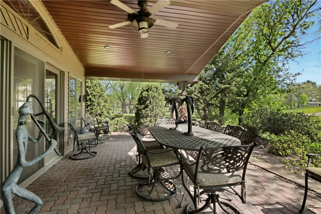 Residential at 650 Main Street, Cadott, WI 54727 — photo 3