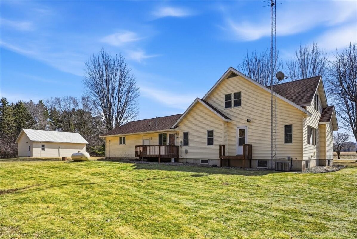6540 State Highway 40  Bloomer WI 54724 — photo 22