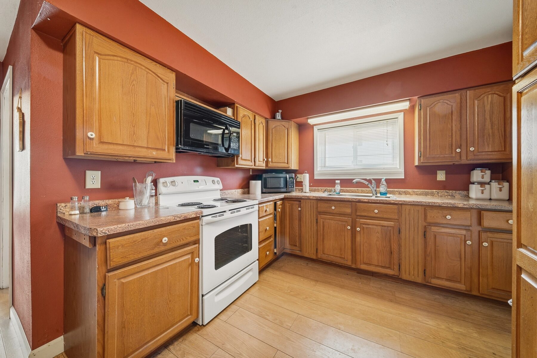 678 Wisconsin Street Eau Claire WI 54703 — photo 10