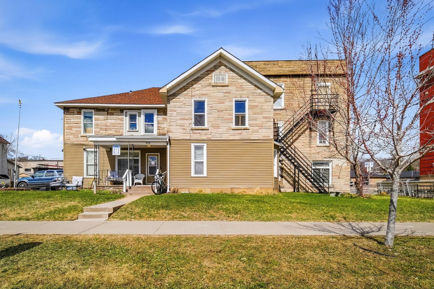 678 Wisconsin Street Eau Claire WI 54703 — photo 2