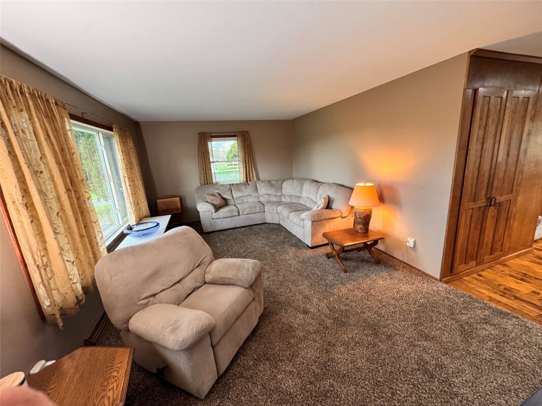 6806 Curvue Road, Eau Claire, WI — photo 7