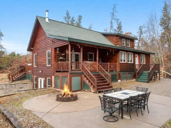6940 Lumberjack Trail Danbury WI 54830 — photo 1
