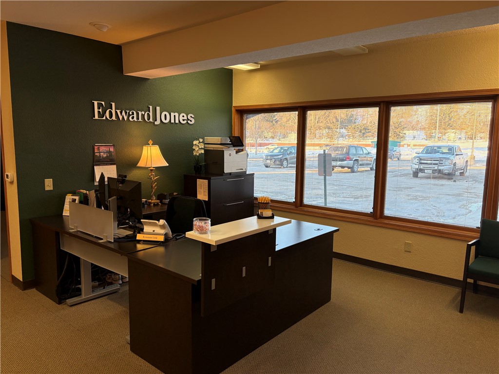 700 Wolske Bay Road 260, Menomonie, WI — photo 2