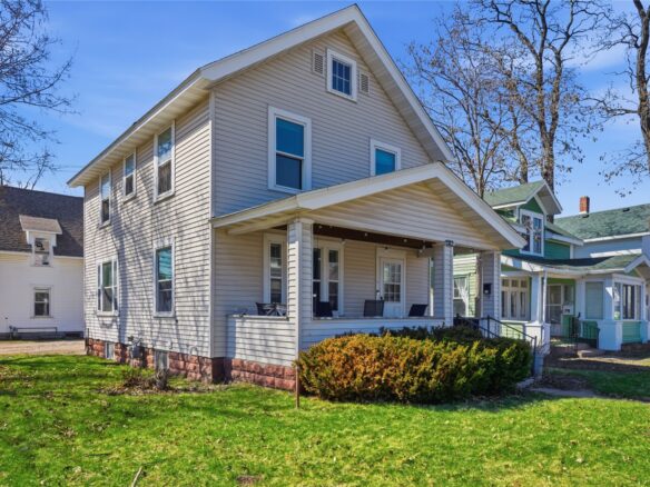 Residential at 702 5th Avenue, Eau Claire, WI 54703 — photo 1
