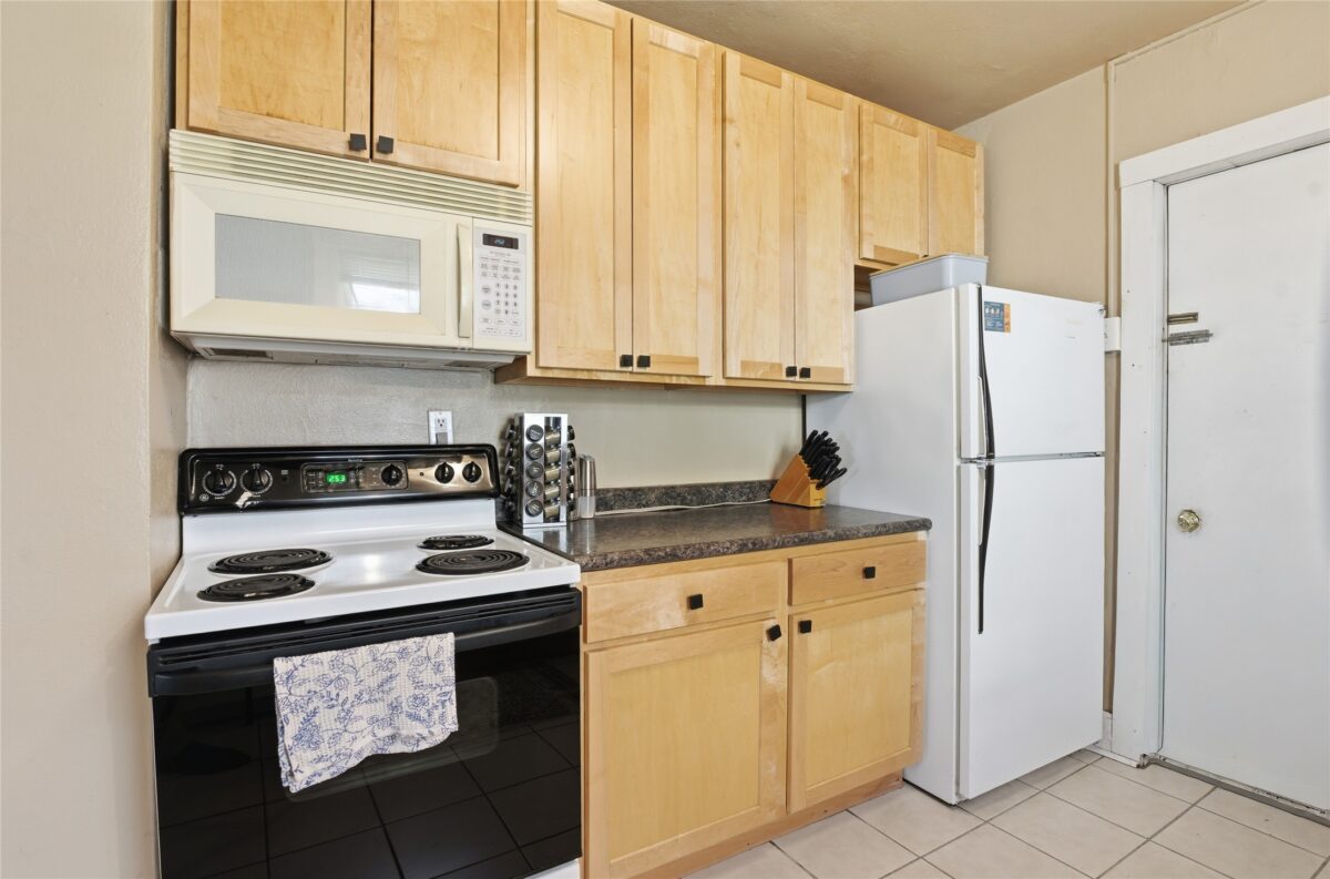 Residential at 702 5th Avenue, Eau Claire, WI 54703 — photo 4