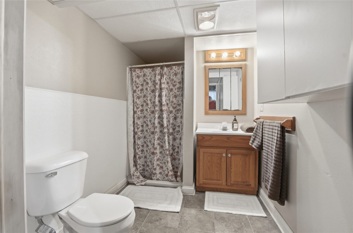 Residential at 702 5th Avenue, Eau Claire, WI 54703 — photo 10