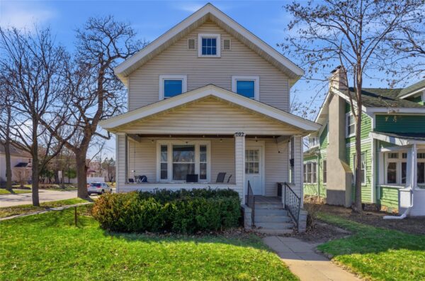 702 5th Avenue Eau Claire WI 54703 — photo 1