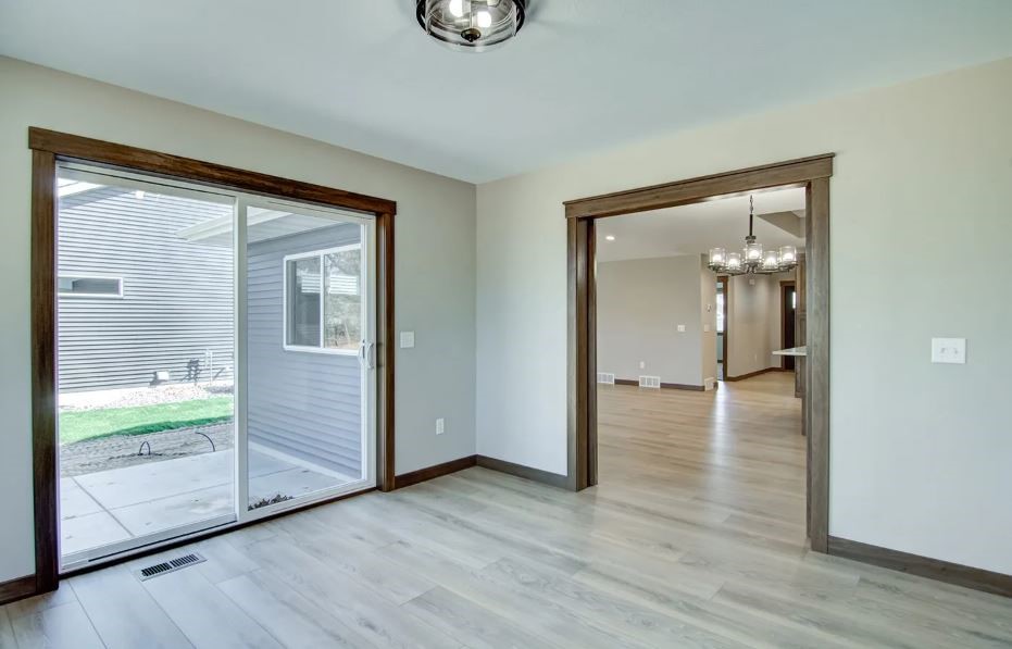 703-Sequoia-Altoona-WI-54720-6