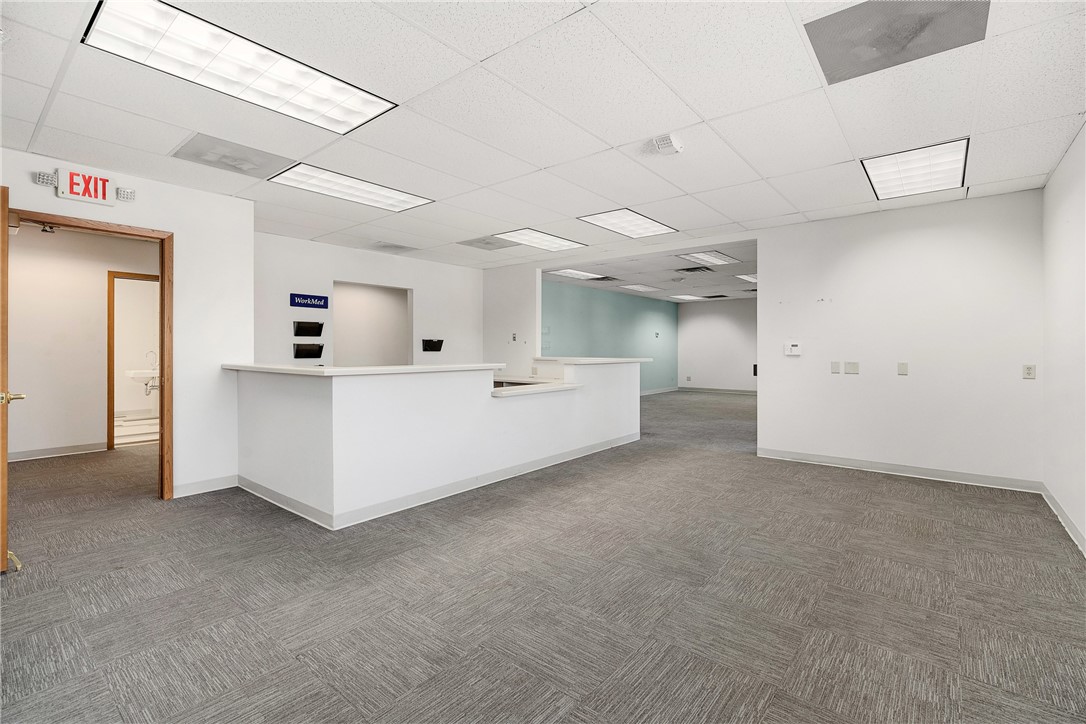 703 W Hamilton Avenue, Eau Claire, WI — photo 11