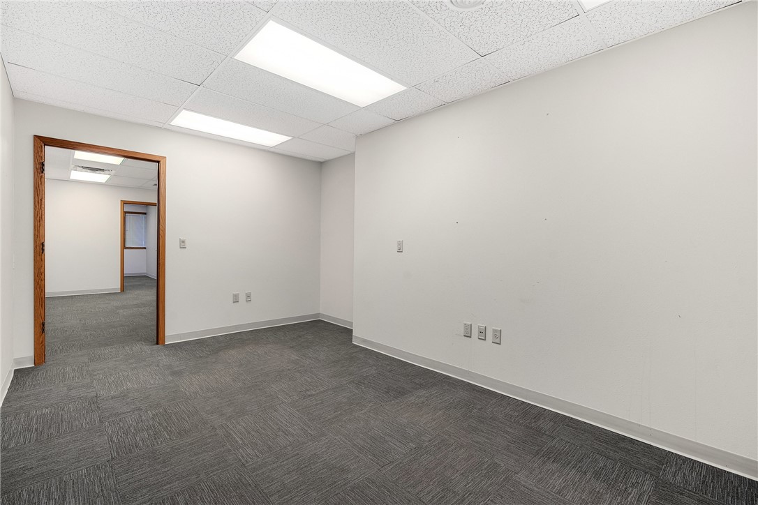 703 W Hamilton Avenue, Eau Claire, WI — photo 28