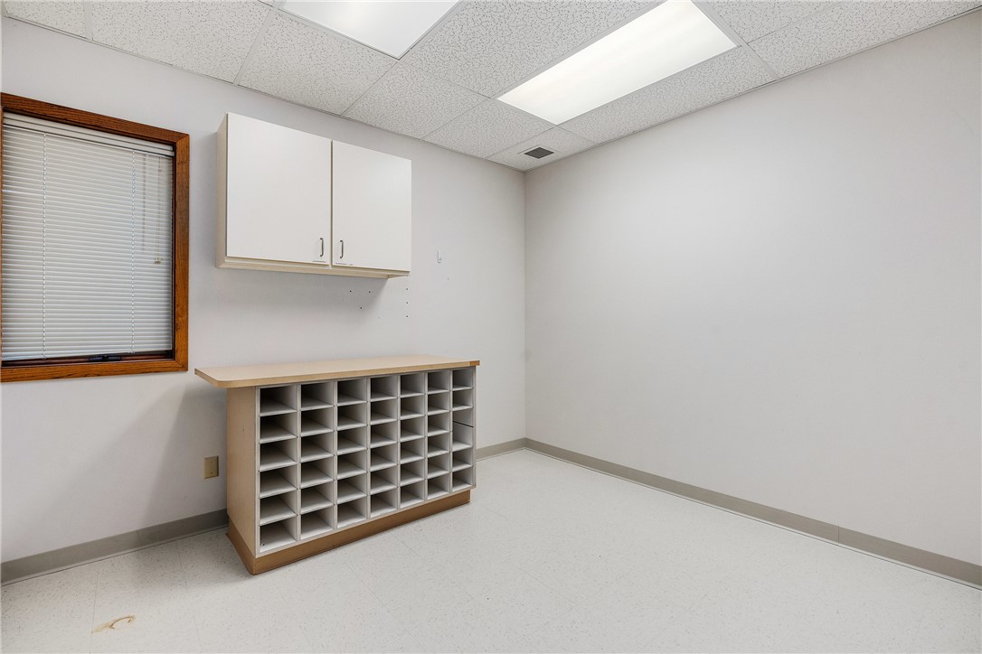 703 W Hamilton Avenue, Eau Claire, WI — photo 34