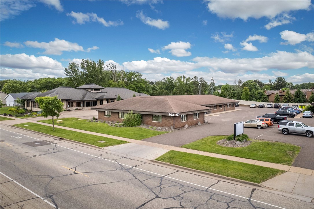 703 W Hamilton Avenue, Eau Claire, WI — photo 38