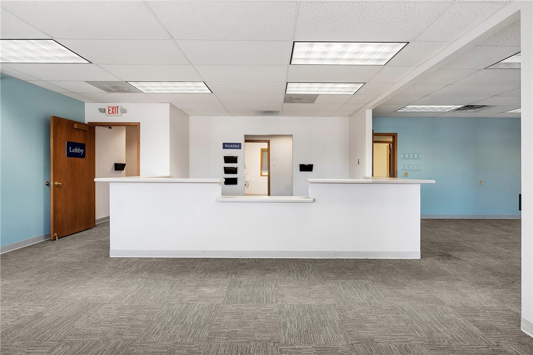 703 W Hamilton Avenue, Eau Claire, WI — photo 9