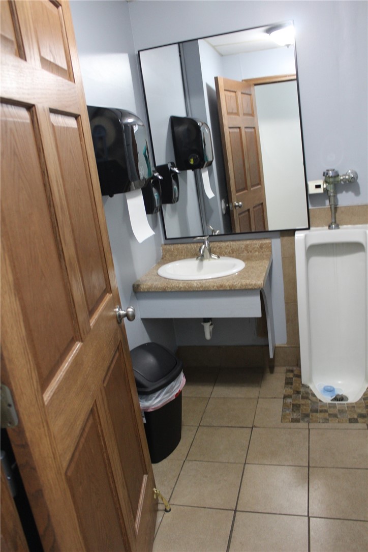 704 E Grand Avenue, Chippewa Falls, WI — photo 12