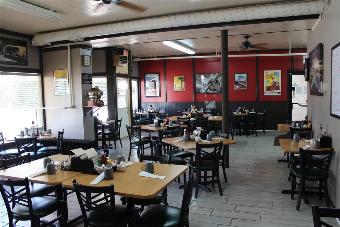 704 E Grand Avenue, Chippewa Falls, WI — photo 7