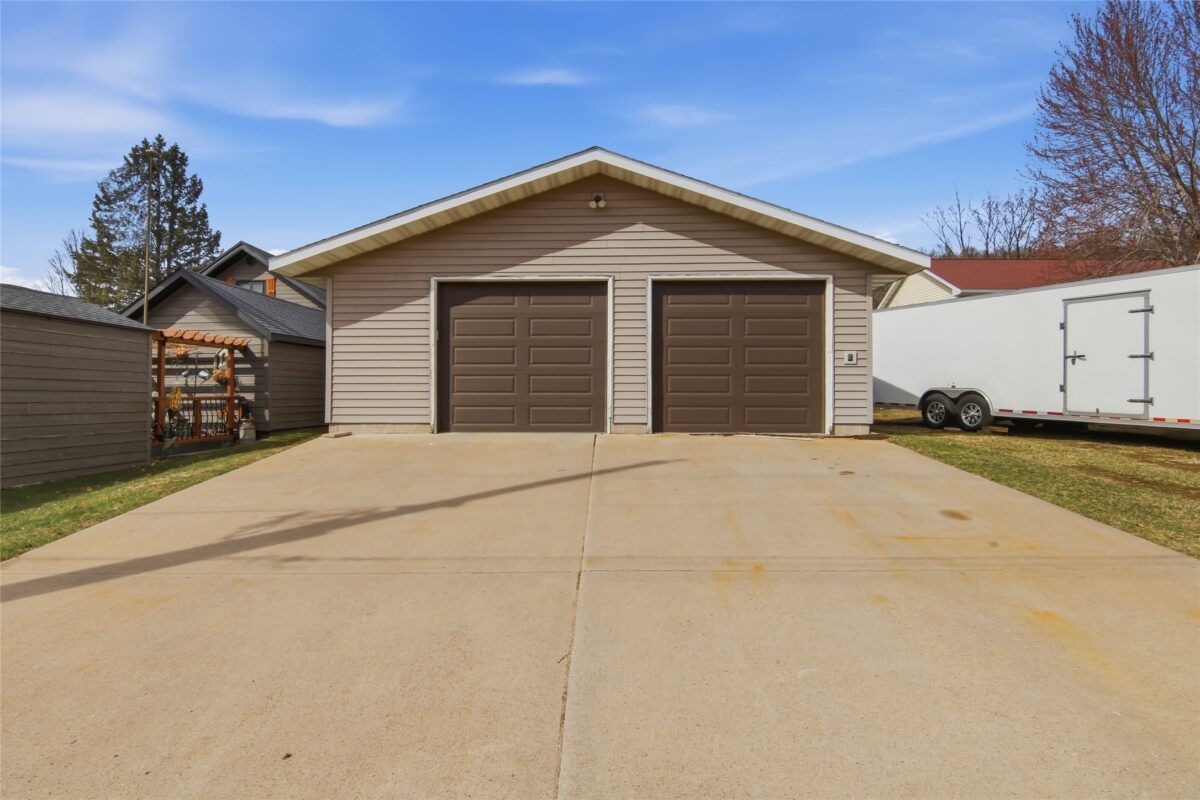 Residential at 708 13th Avenue, Bloomer, WI 54724 — photo 3