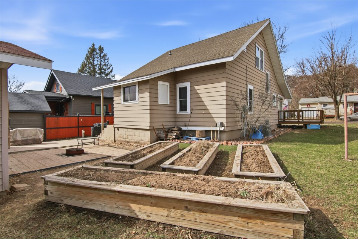 Residential at 708 13th Avenue, Bloomer, WI 54724 — photo 32