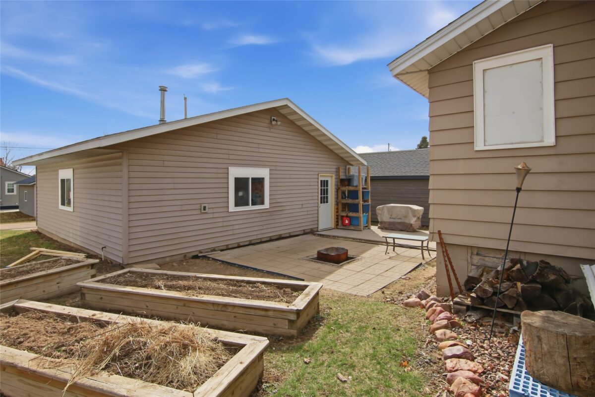 Residential at 708 13th Avenue, Bloomer, WI 54724 — photo 33