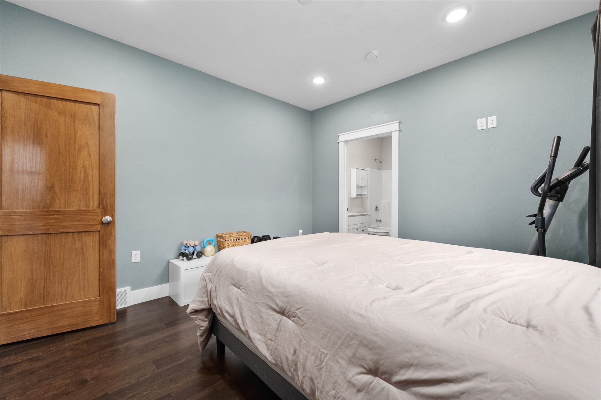 Residential at 710 Mt Nemo Avenue, Eau Claire, WI 54703 — photo 15