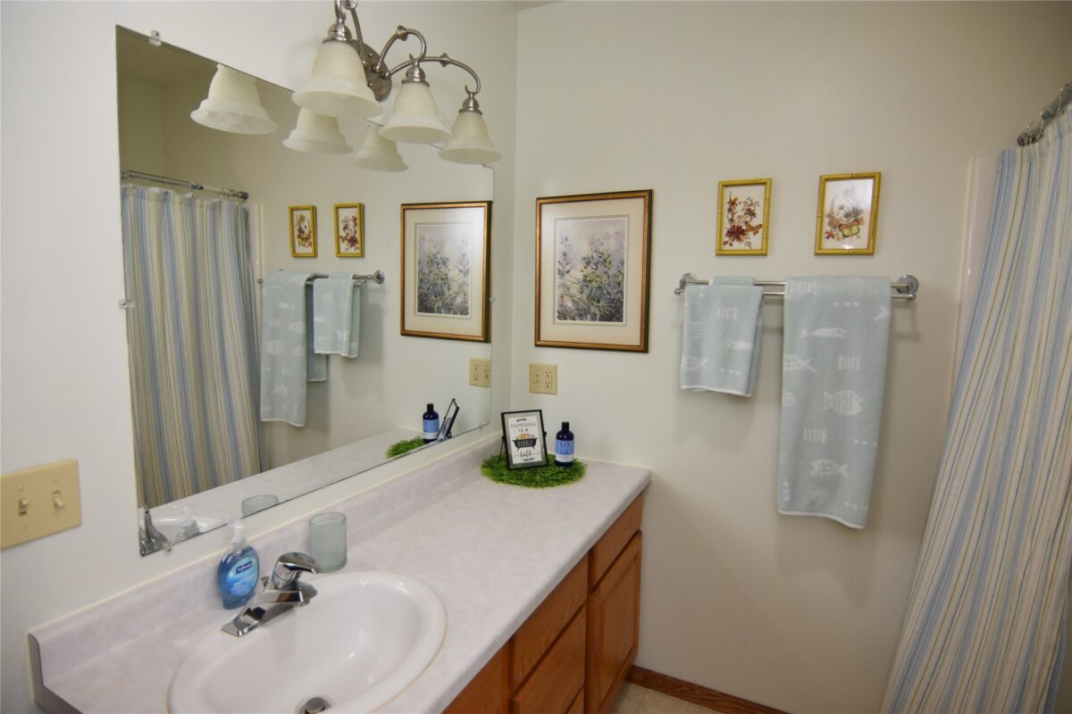 Residential at 711 8th Avenue, Bloomer, WI 54724 — photo 5